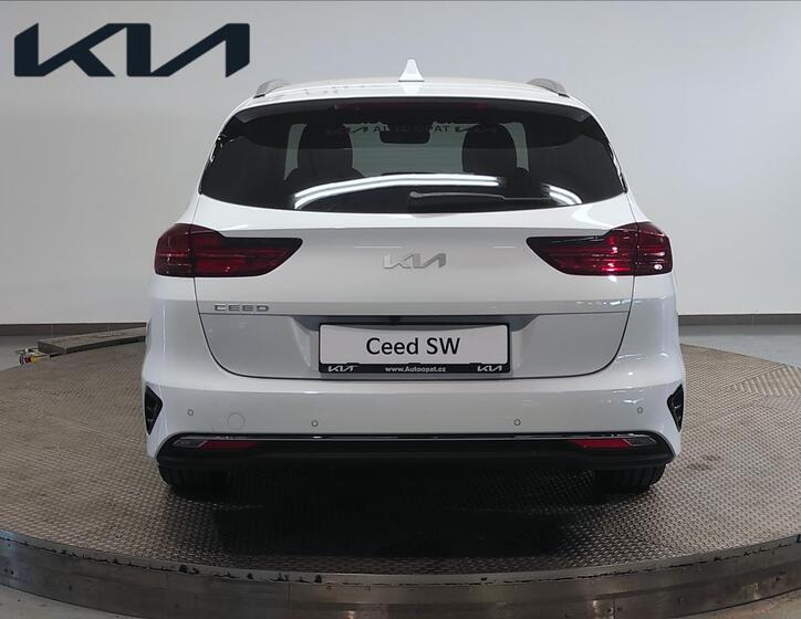 KIA Ceed 8