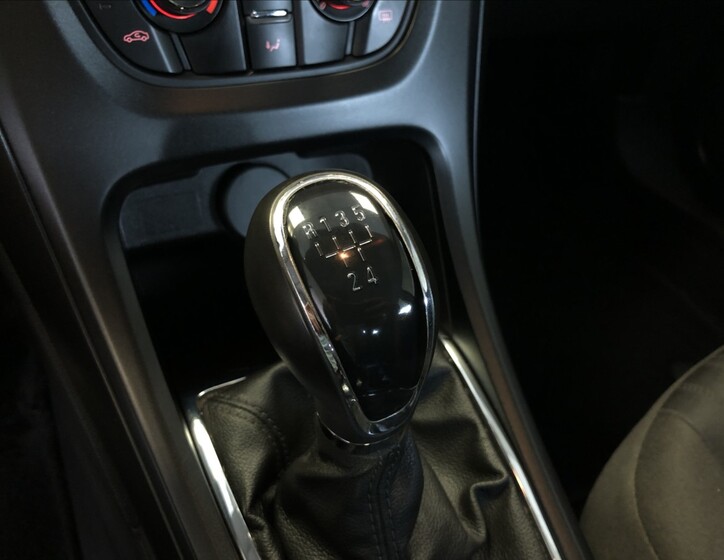 Opel Astra 15