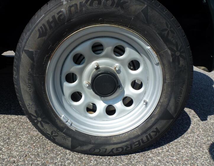 Suzuki Jimny 41