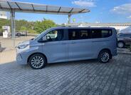 Ford Tourneo Custom 5