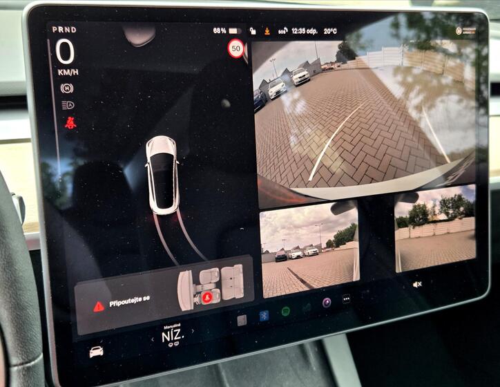 Tesla Model 3 16