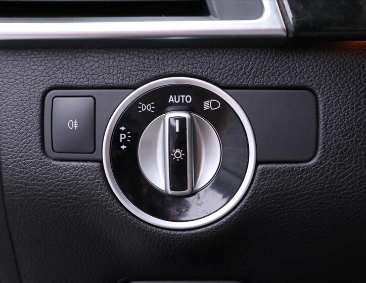 Mercedes-Benz GL 26