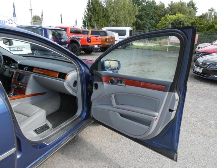 Volkswagen Phaeton 21