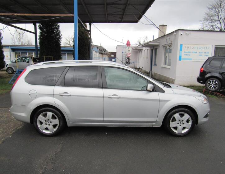 Ford Focus 8