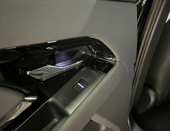 Land Rover Range Rover Evoque 31
