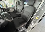 Renault Trafic 10