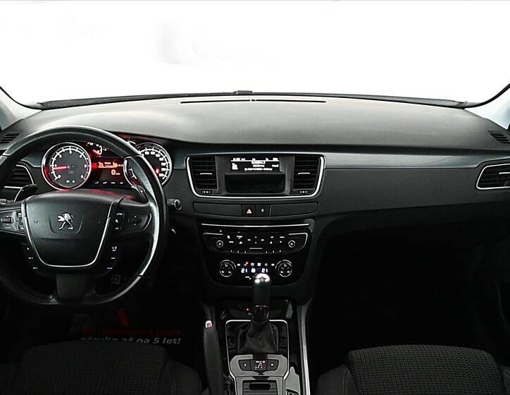Peugeot 508 11