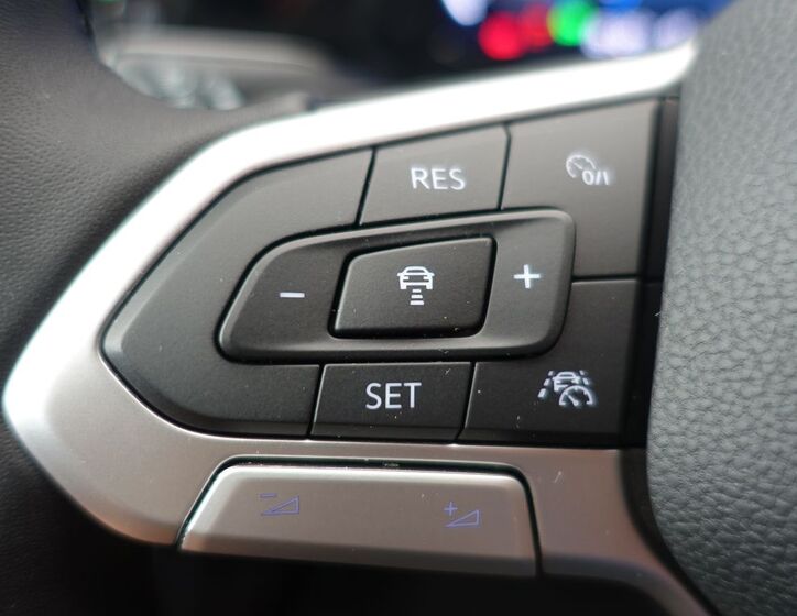 Volkswagen Golf 26