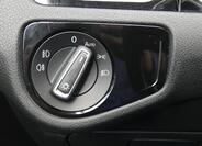 Volkswagen Golf 10
