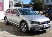 Volkswagen Passat 2