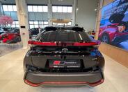 Toyota C-HR 6