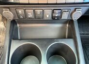 Toyota Hilux 25