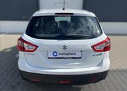 Suzuki SX4 S-Cross 6