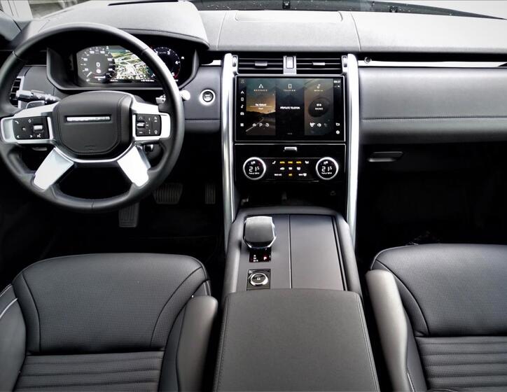 Land Rover Discovery 10