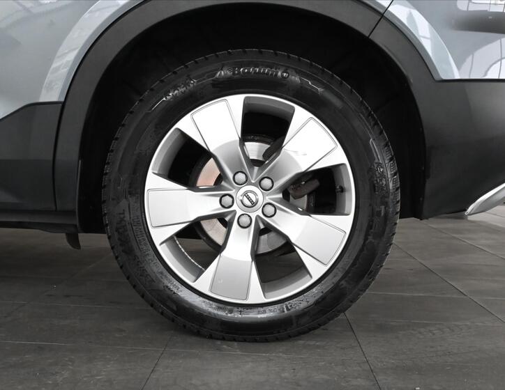 Volvo XC40 33