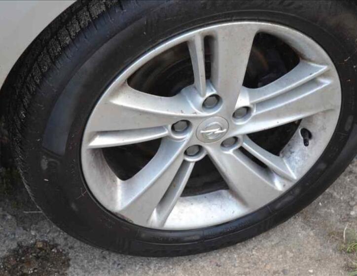 Opel Insignia 11