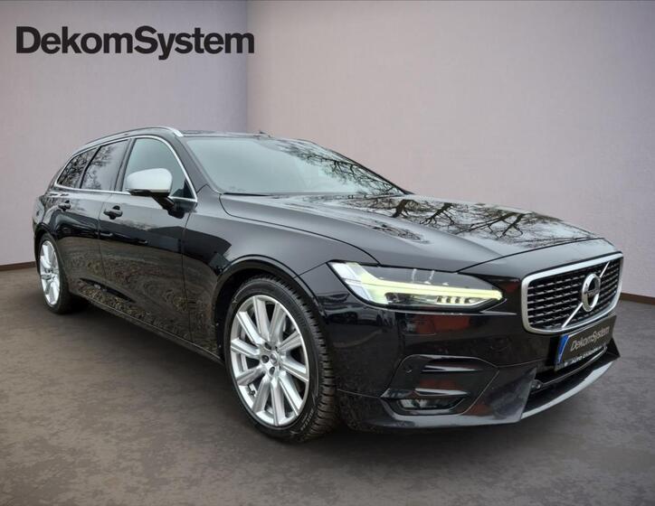 Volvo V90 2