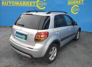 Suzuki SX4 5