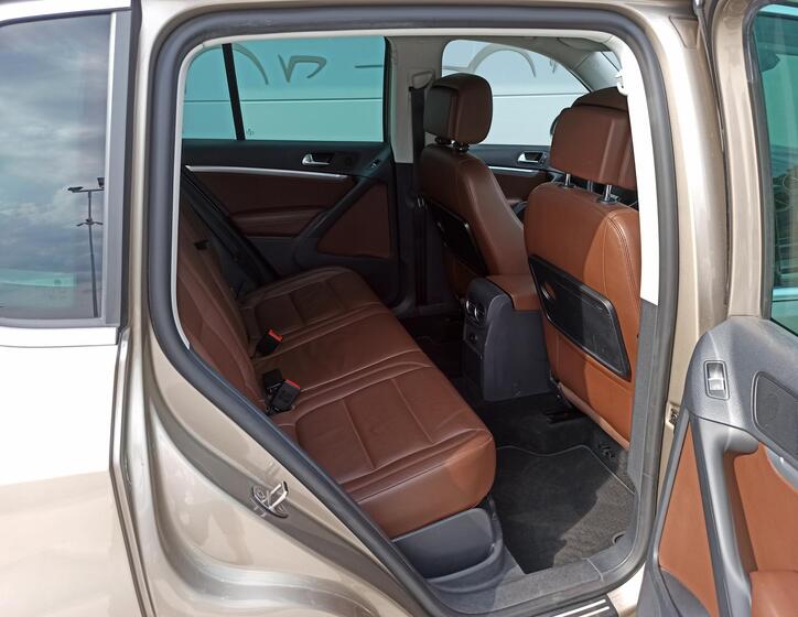 Volkswagen Tiguan 14