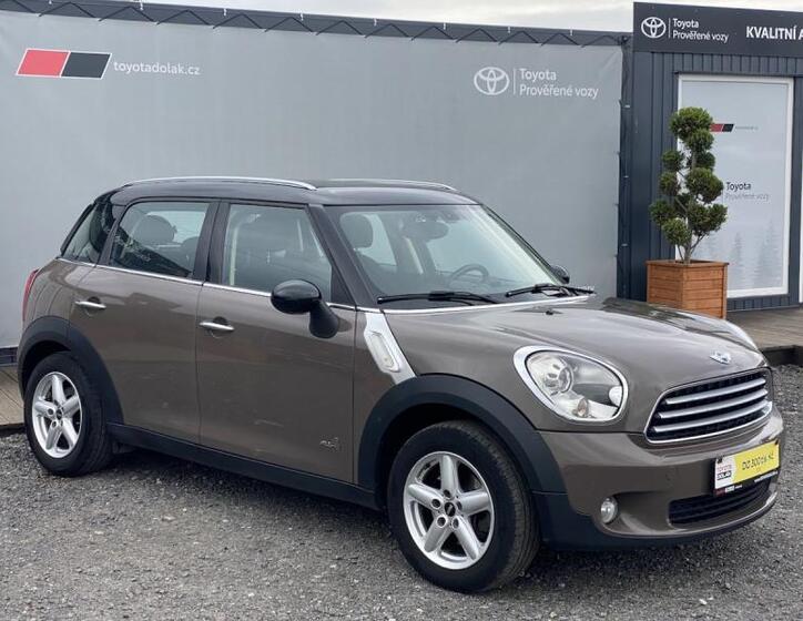 Mini Countryman 1