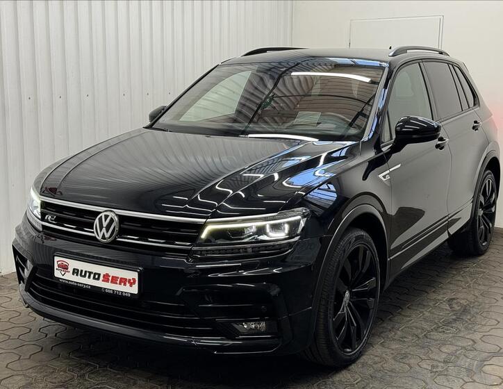 Volkswagen Tiguan 1