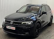 Volkswagen Tiguan 1