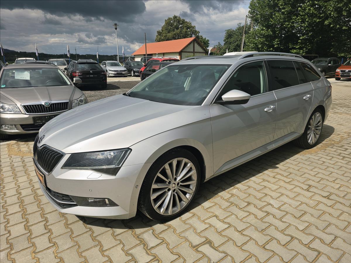 Škoda Superb