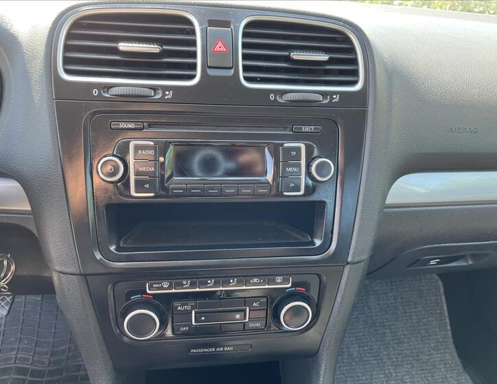 Volkswagen Golf 15