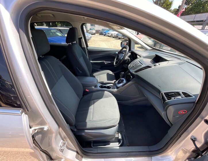 Ford C-MAX 17