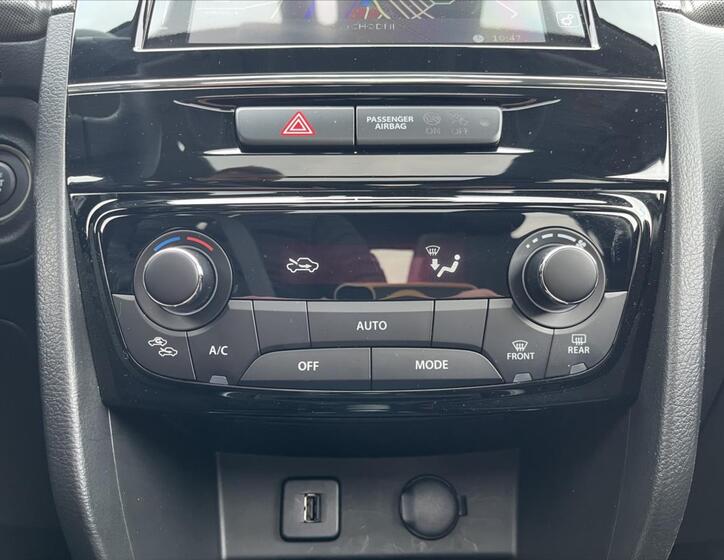 Suzuki Vitara 16