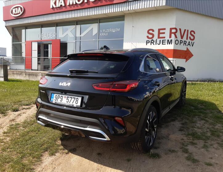 KIA XCeed 4