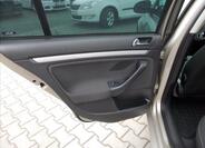 Volkswagen Golf 15