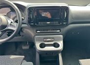 Mercedes-Benz Vito 14