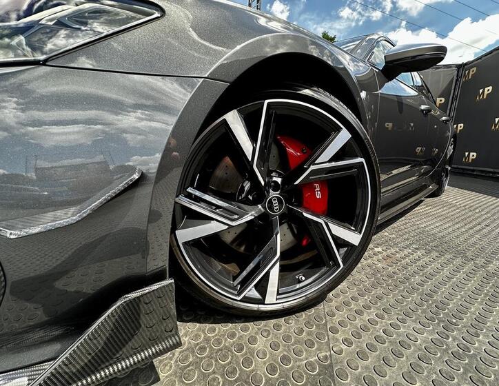 Audi RS 6 60
