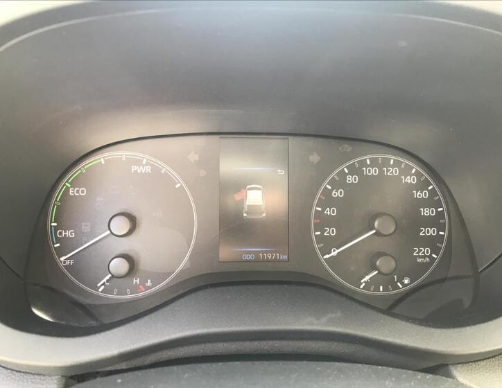 Toyota Yaris 10