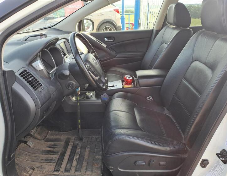 Nissan Murano 5