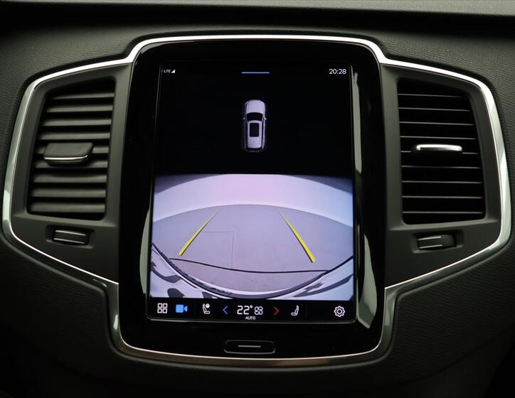 Volvo XC90 22