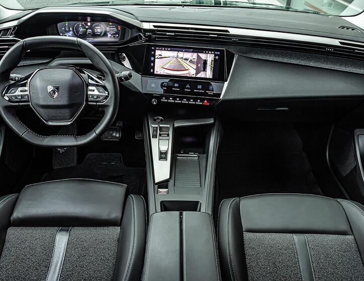 Peugeot 308 26