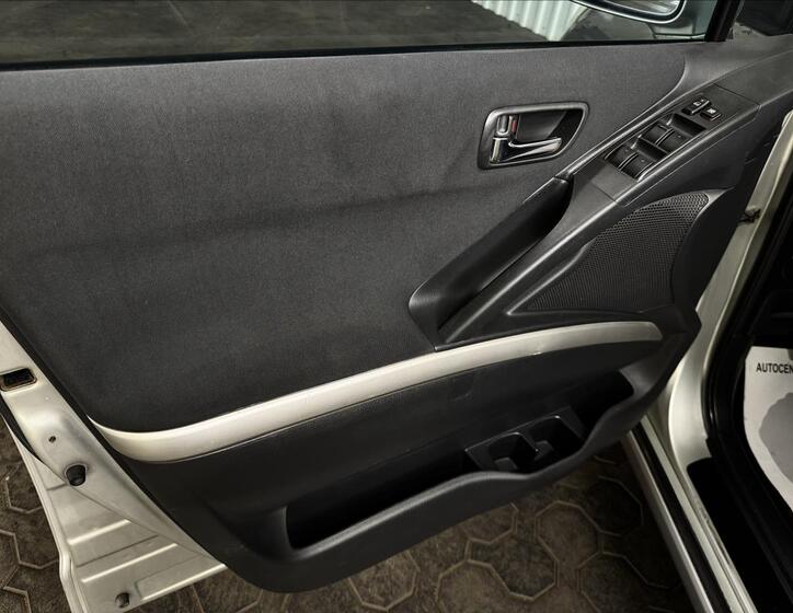 Toyota Corolla Verso 14