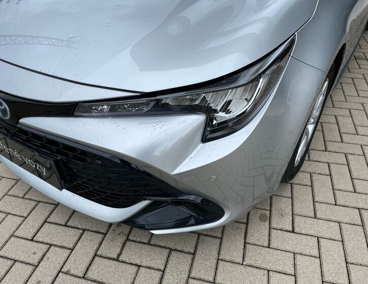 Toyota Corolla 10
