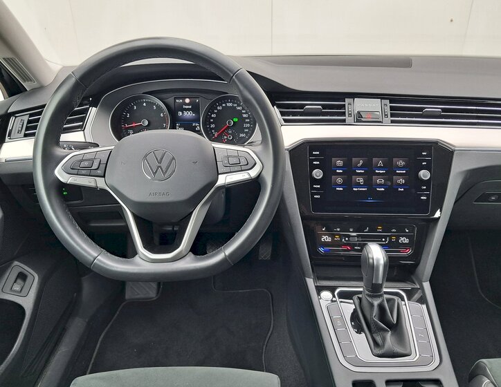 Volkswagen Passat 8