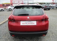 Peugeot 2008 6