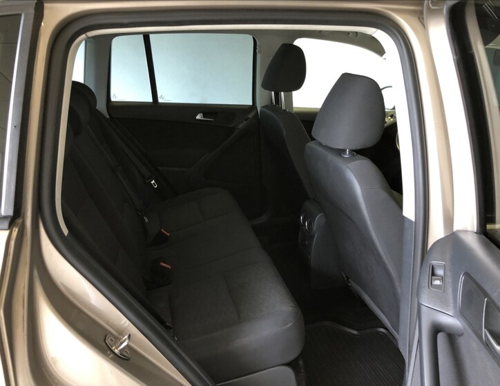 Volkswagen Tiguan 11