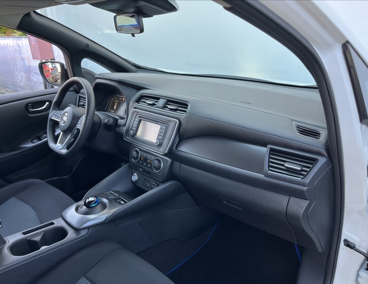 Nissan Leaf 21