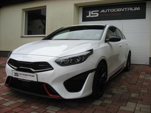 KIA ProCeed