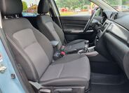 Suzuki Vitara 10