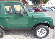 Suzuki Samurai 4