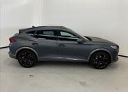 Cupra Formentor 3
