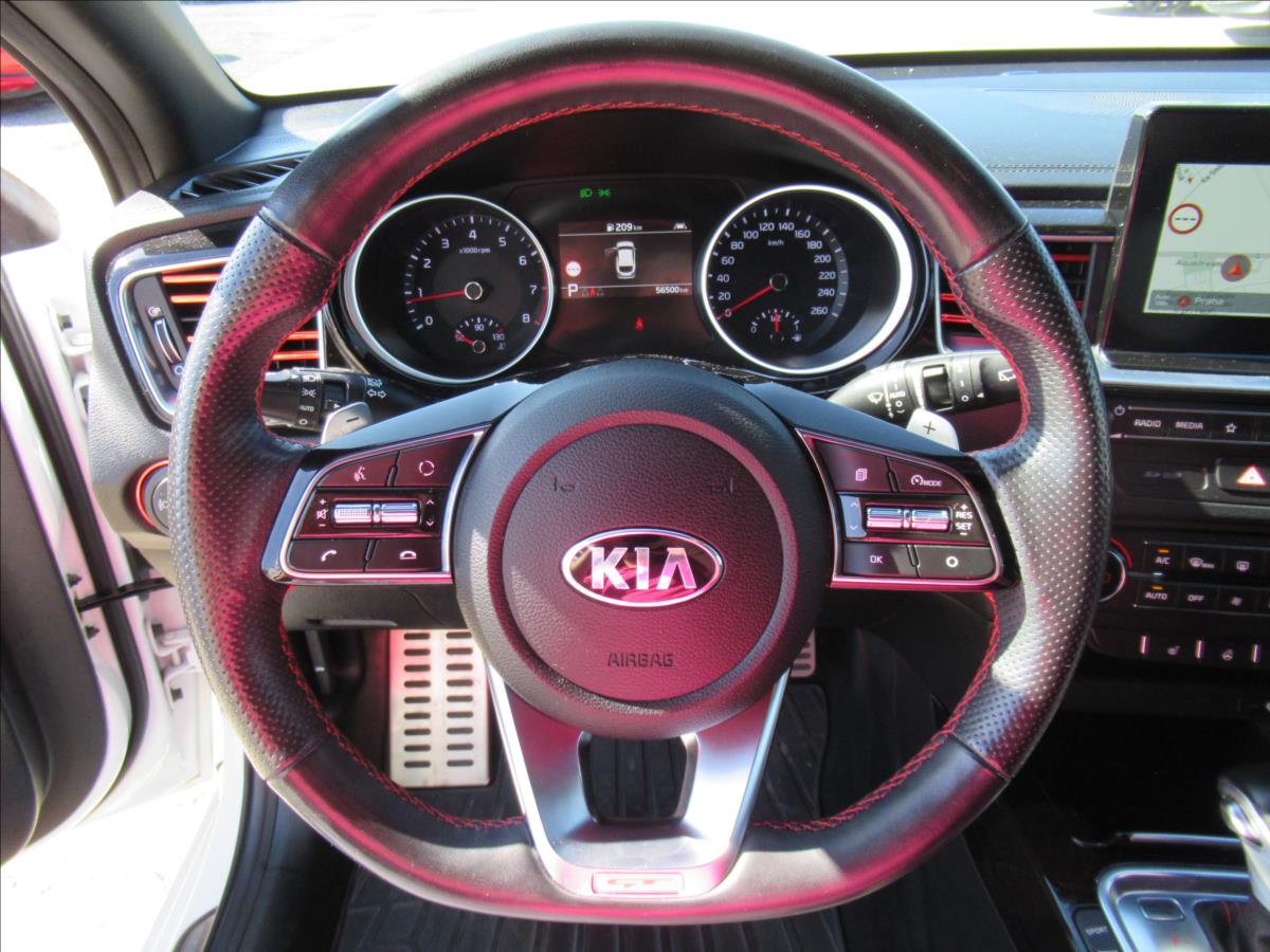 KIA ProCeed