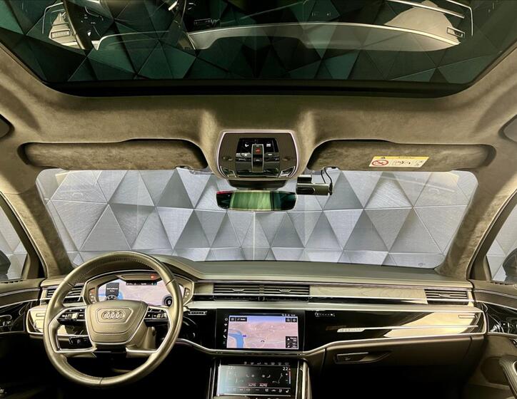Audi A8 31